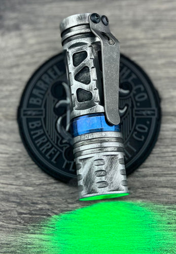 BATTLE DRIOD BARREL 3 Picatinny Non Vented Aluminum Rail with Dragon Driver with Green Secondary with Battle Distress Blue Ano Ti Ring and Battle Finish Clip